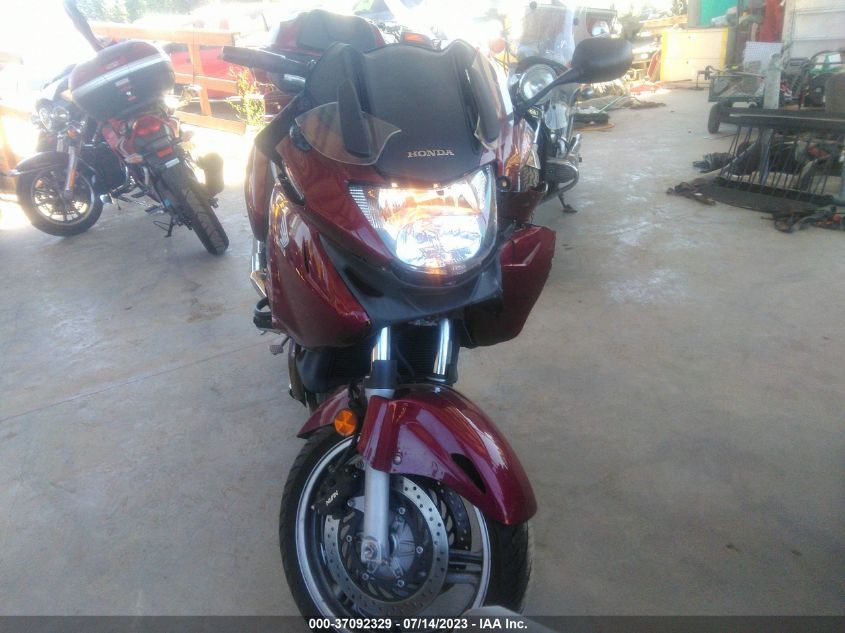 2010 HONDA NT700 V VTMRC5229AE001364