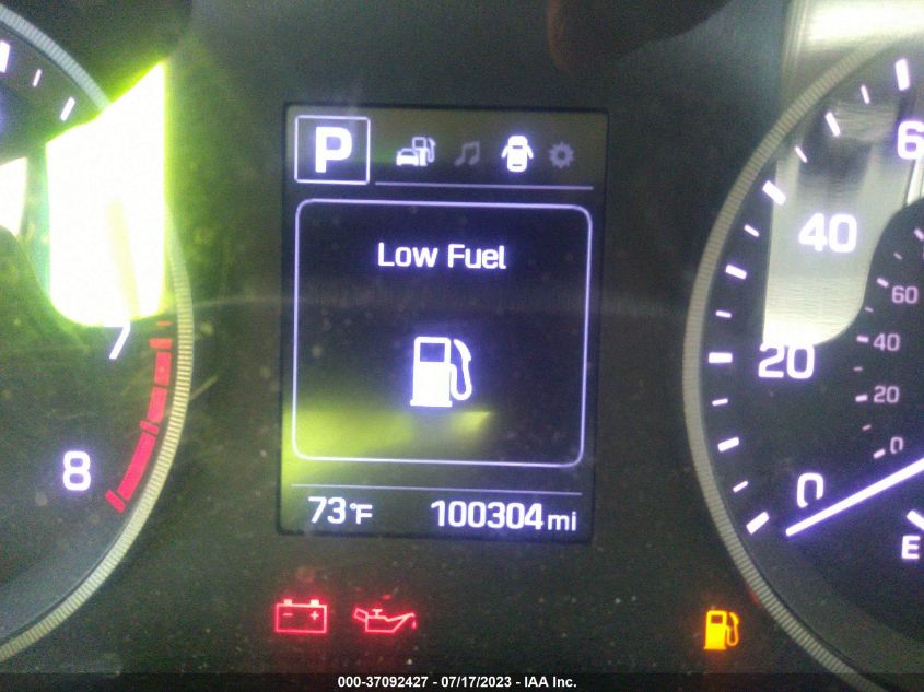 2017 HYUNDAI TUCSON LIMITED/SPORT AND ECO/SE - KM8J3CA45HU391824