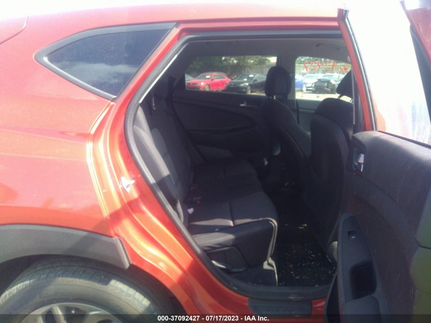 2017 HYUNDAI TUCSON LIMITED/SPORT AND ECO/SE - KM8J3CA45HU391824