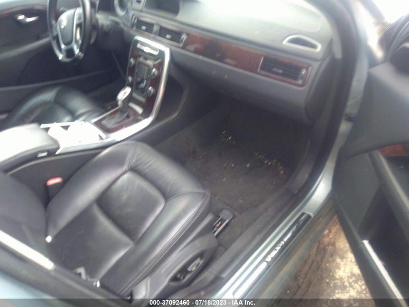 2013 VOLVO XC70 3.2L - YV4940BZ7D1157433