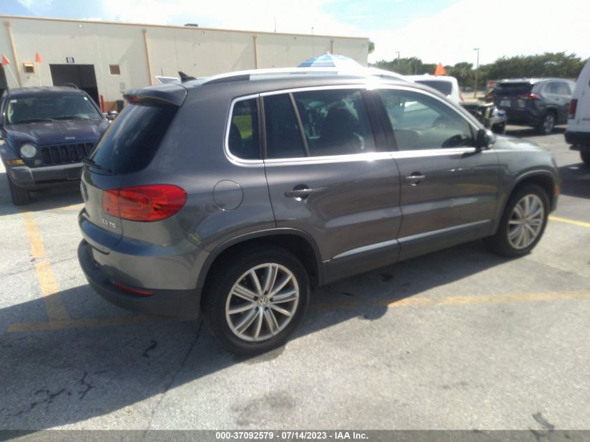 2013 VOLKSWAGEN TIGUAN SE - WVGAV3AX5DW596871