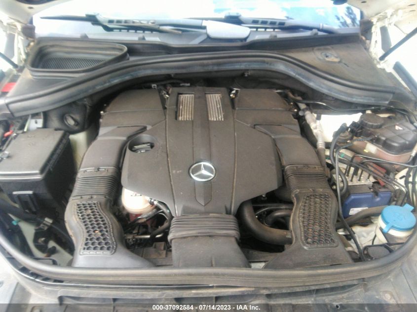 2015 MERCEDES-BENZ GL-CLASS GL 450 4JGDF6EE8FA532148