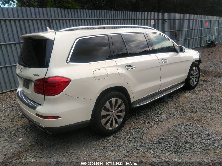 2015 MERCEDES-BENZ GL-CLASS GL 450 4JGDF6EE8FA532148