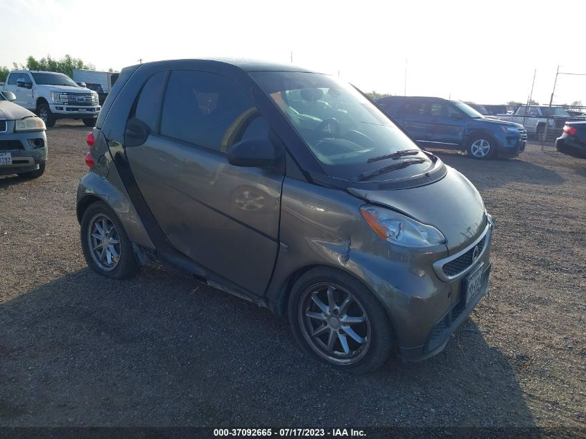 2013 SMART FORTWO PURE/PASSION - WMEEJ3BA1DK656066