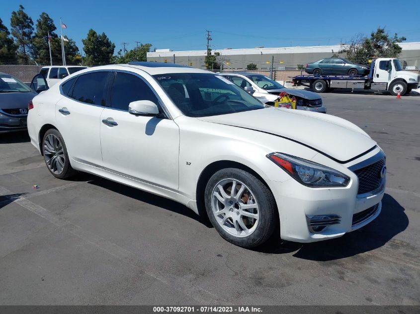 2017 INFINITI Q70 3.7 - JN1BY1AP1HM740358
