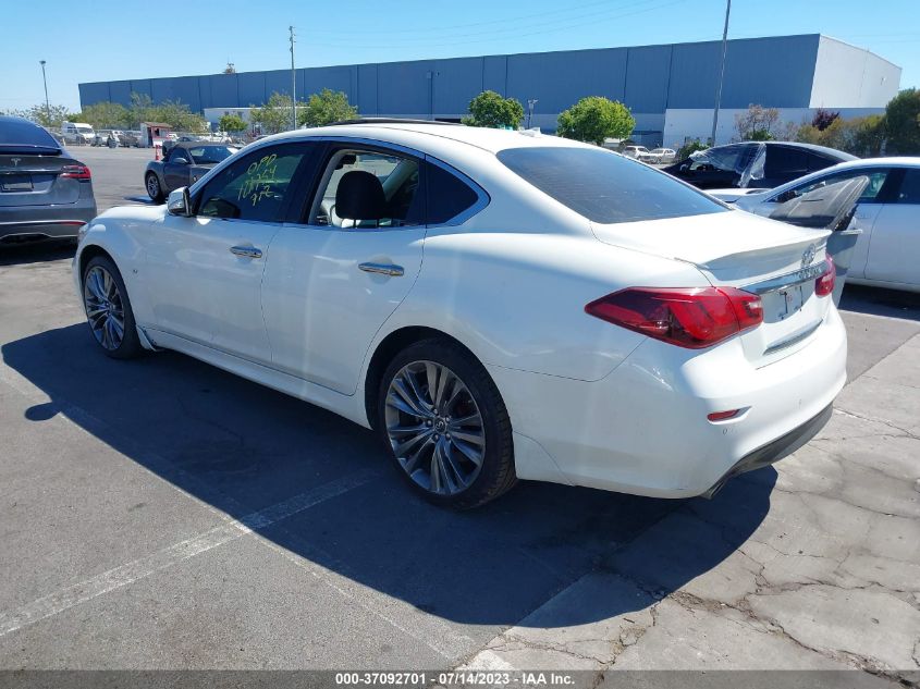 2017 INFINITI Q70 3.7 - JN1BY1AP1HM740358