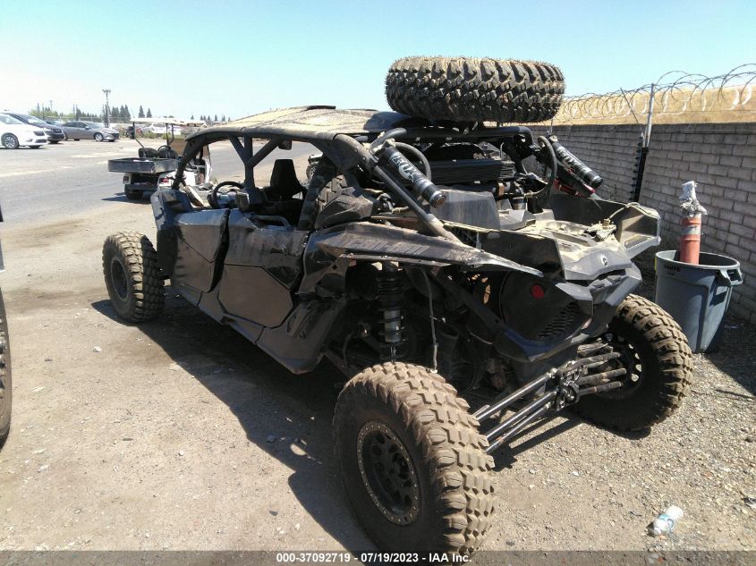 2017 CAN-AM MAVERICK X3 MAX X RS TURBO R - 3JBVNAW22HK001079