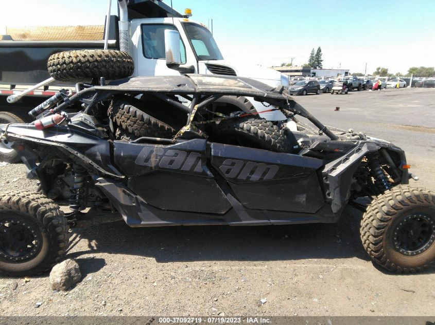 2017 CAN-AM MAVERICK X3 MAX X RS TURBO R - 3JBVNAW22HK001079