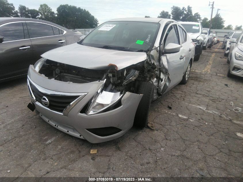 2018 NISSAN VERSA SEDAN S - 3N1CN7AP3JL839909