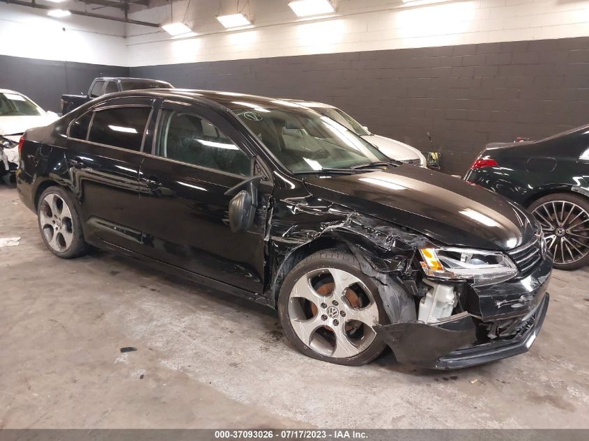 2015 VOLKSWAGEN JETTA SEDAN 2.0L S W/TECHNOLOGY - 3VW2K7AJ9FM291667