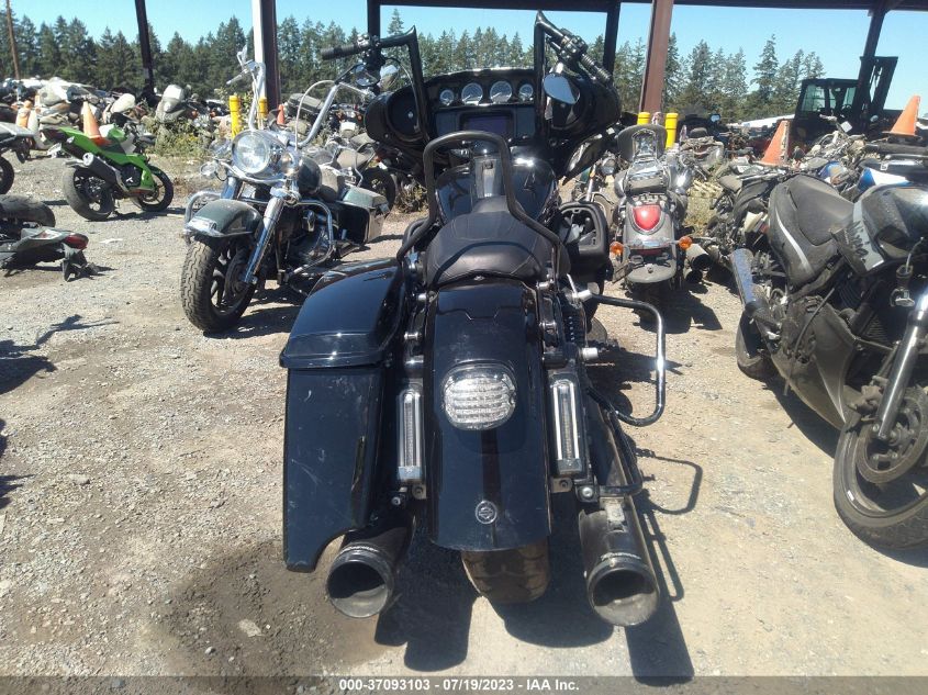 2022 HARLEY-DAVIDSON FLHTK 1HD1KEF16NB642082