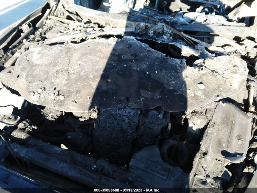 2017 JAGUAR F-PACE 20D PREMIUM - SADCJ2BN5HA090898