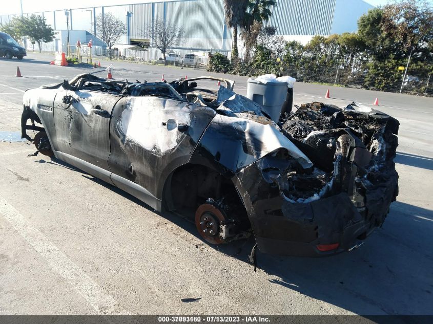 2017 JAGUAR F-PACE 20D PREMIUM - SADCJ2BN5HA090898