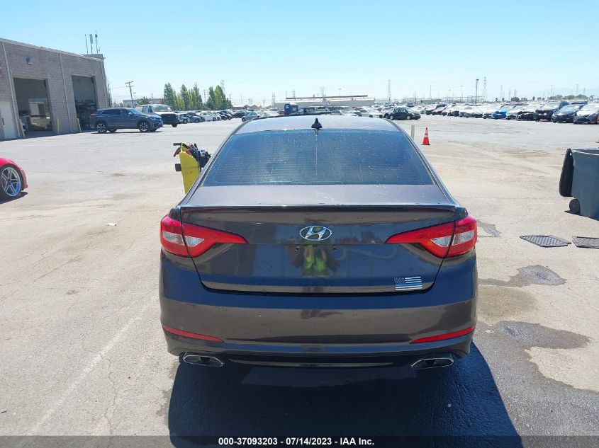 2015 HYUNDAI SONATA 2.4L SPORT - 5NPE34AF5FH035720