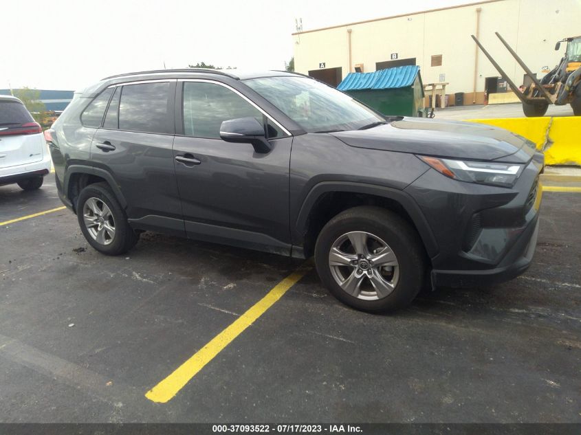 2022 TOYOTA RAV4 XLE - 2T3W1RFV4NW191620