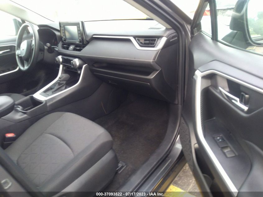 2022 TOYOTA RAV4 XLE - 2T3W1RFV4NW191620