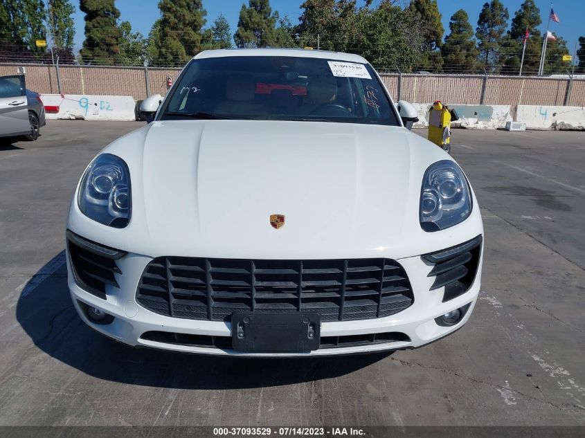 2017 PORSCHE MACAN S - WP1AB2A53HLB16371