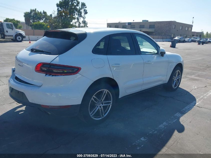 2017 PORSCHE MACAN S - WP1AB2A53HLB16371