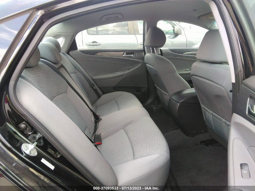 2014 HYUNDAI SONATA HYBRID - KMHEC4A41EA116844