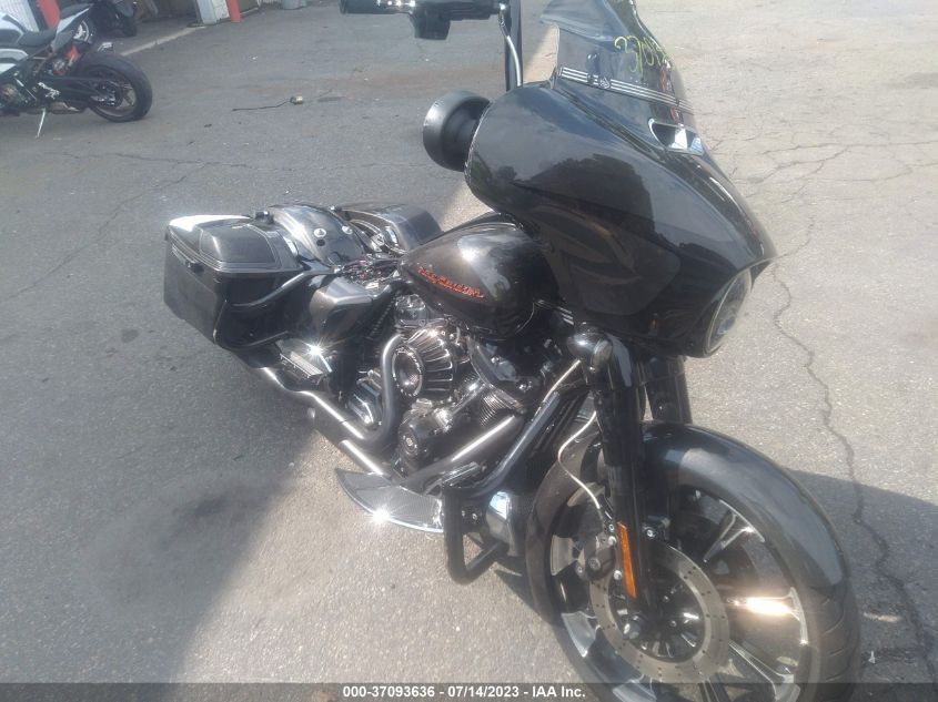 2019 HARLEY-DAVIDSON FLHXS - 1HD1KRP18KB619582