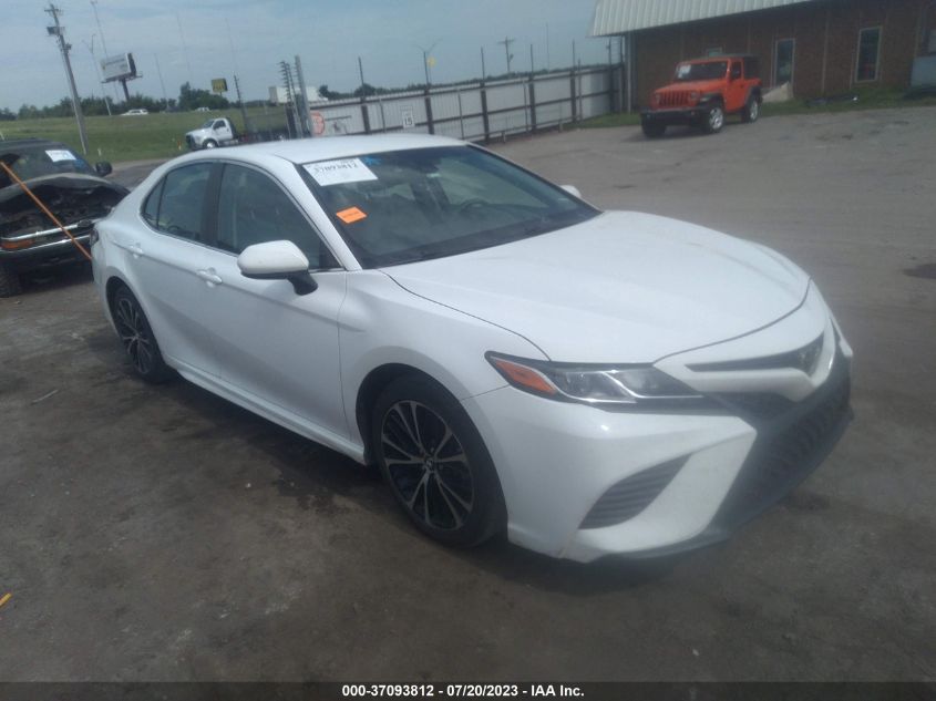 2018 TOYOTA CAMRY LE/SE/XLE/L - 4T1B11HKXJU509150