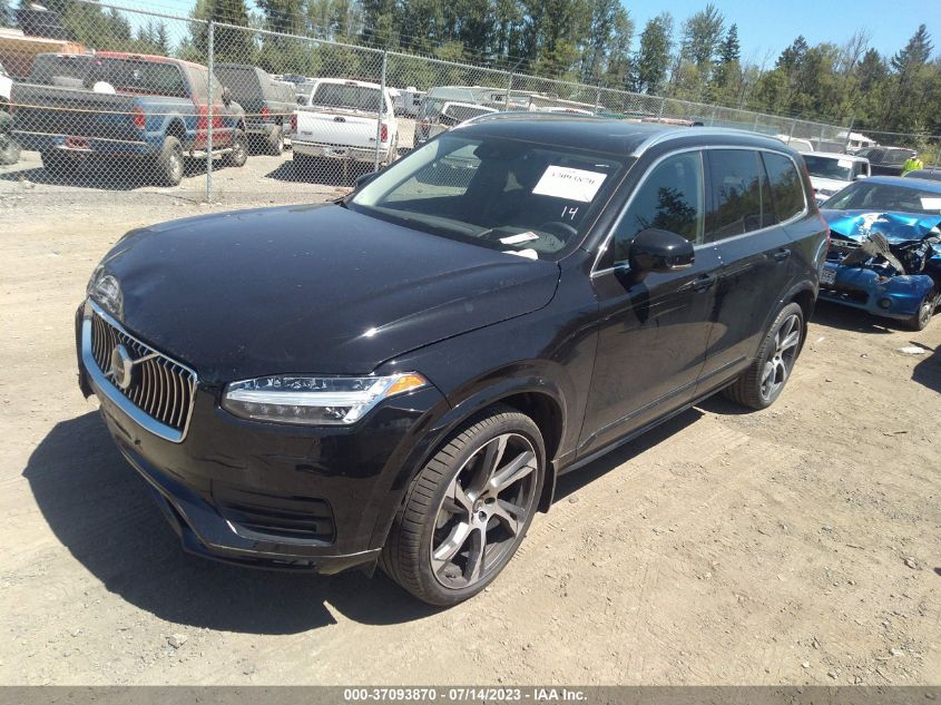 2021 VOLVO XC90 MOMENTUM - YV4102PK2M1757213