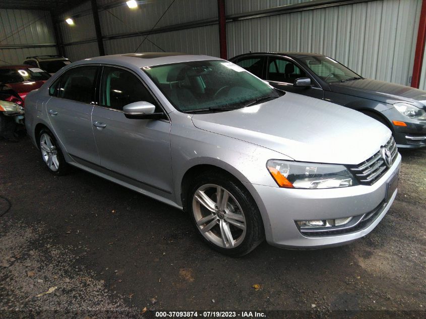 2015 VOLKSWAGEN PASSAT 2.0L TDI SEL PREMIUM - 1VWCV7A31FC047669