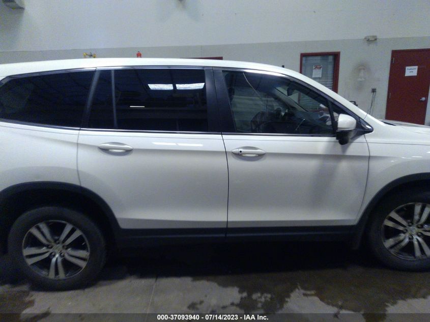 VIN 5FNYF6H59GB086327 2016 HONDA PILOT no.13