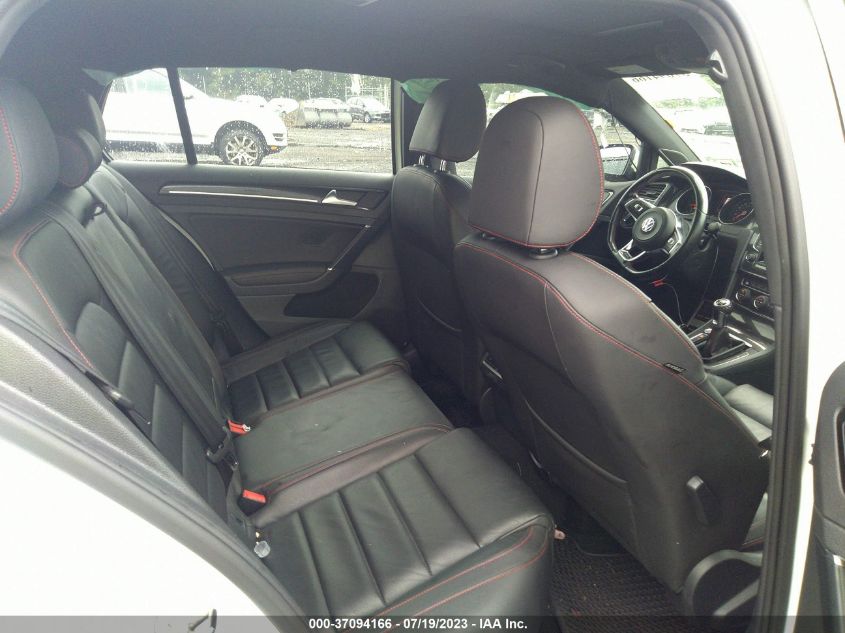 2015 VOLKSWAGEN GOLF GTI AUTOBAHN - 3VW5T7AU8FM003674