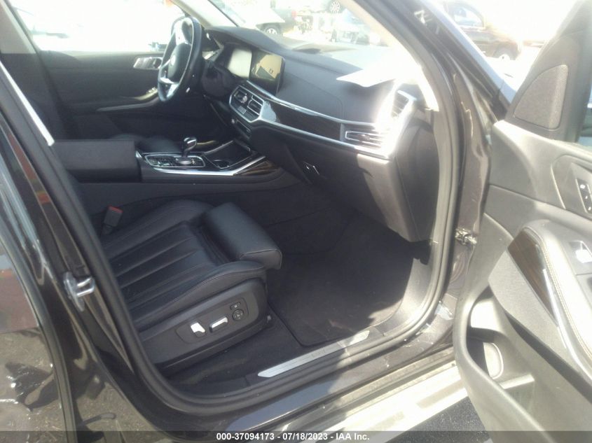 2021 BMW X7 XDRIVE40I - 5UXCW2C06M9F69103