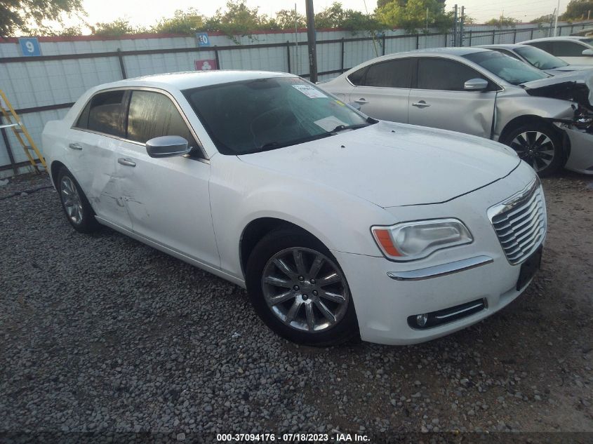 2013 CHRYSLER 300 300C - 2C3CCAET3DH507896