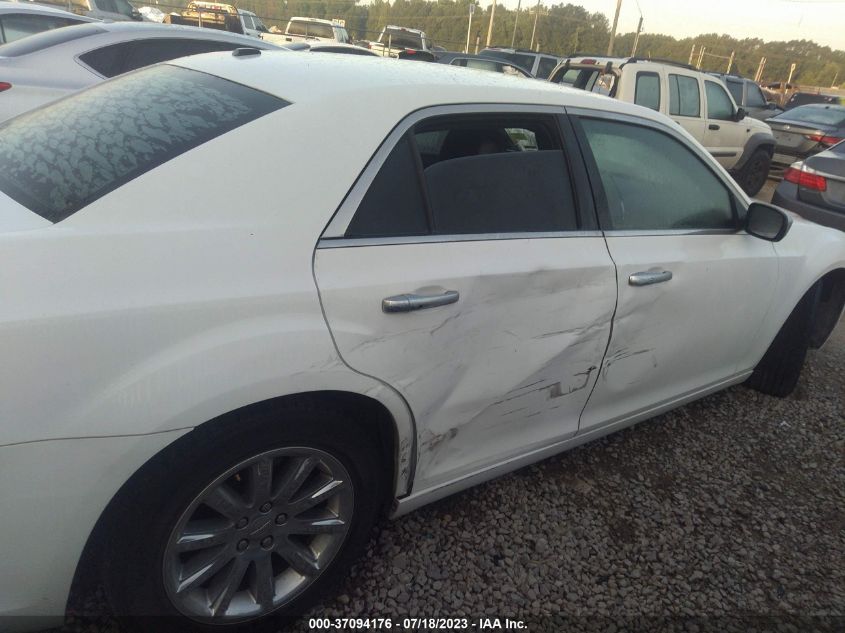 2013 CHRYSLER 300 300C - 2C3CCAET3DH507896