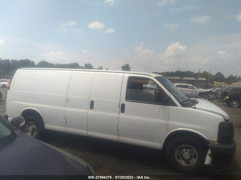 2017 CHEVROLET EXPRESS CARGO VAN - 1GCWGBFFXH1117247