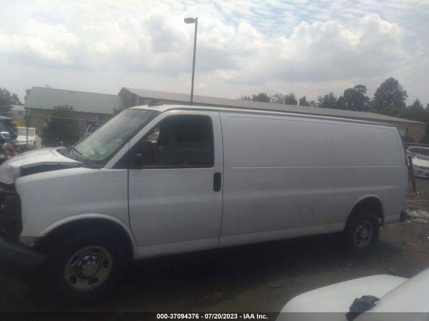 2017 CHEVROLET EXPRESS CARGO VAN - 1GCWGBFFXH1117247