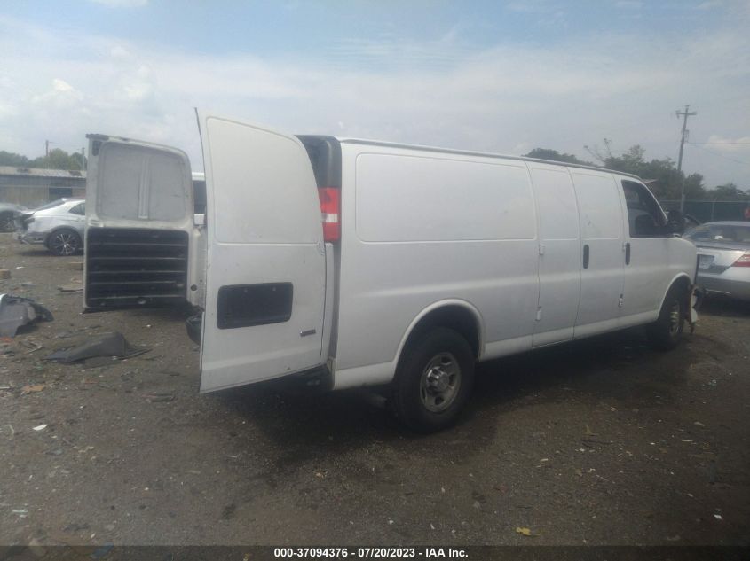 2017 CHEVROLET EXPRESS CARGO VAN - 1GCWGBFFXH1117247