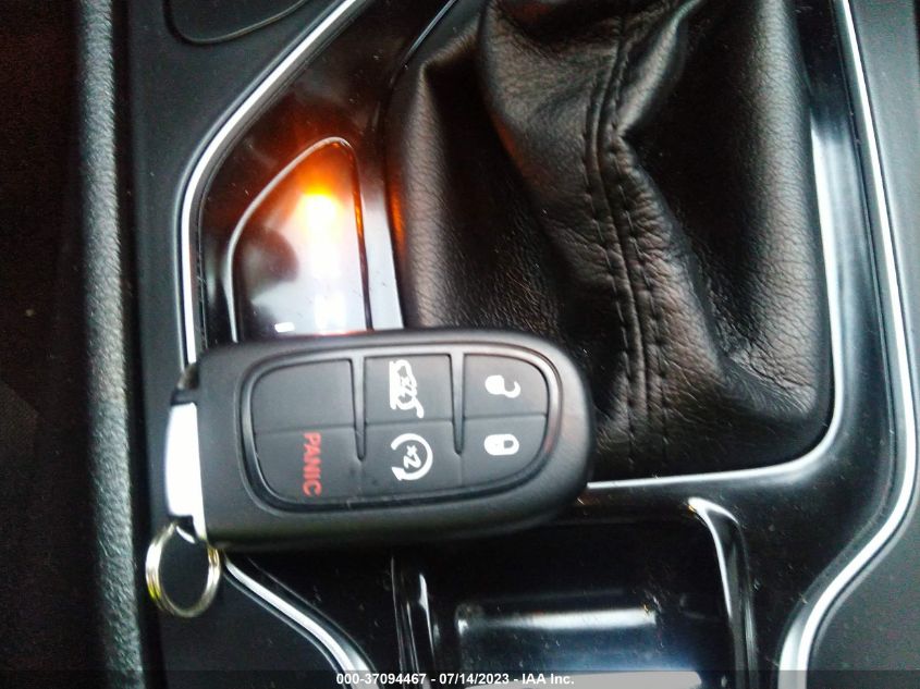 2019 JEEP CHEROKEE LIMITED - 1C4PJMDX1KD395280