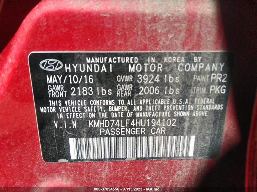 VIN KMHD74LF4HU194102 2017 HYUNDAI ELANTRA SE