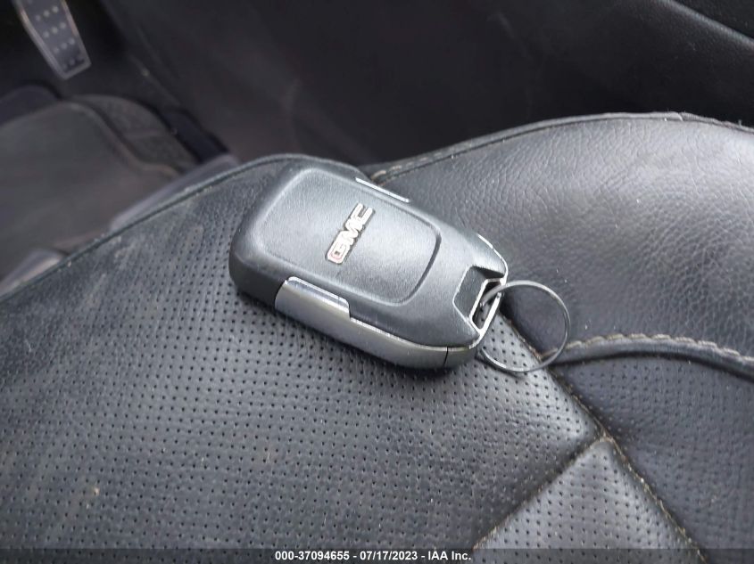 2017 GMC ACADIA SLT - 1GKKNMLSXHZ251053