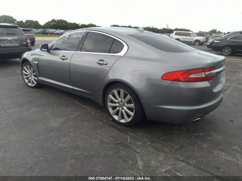 2013 JAGUAR XF V6 AWD - SAJWJ0EF0D8U08480
