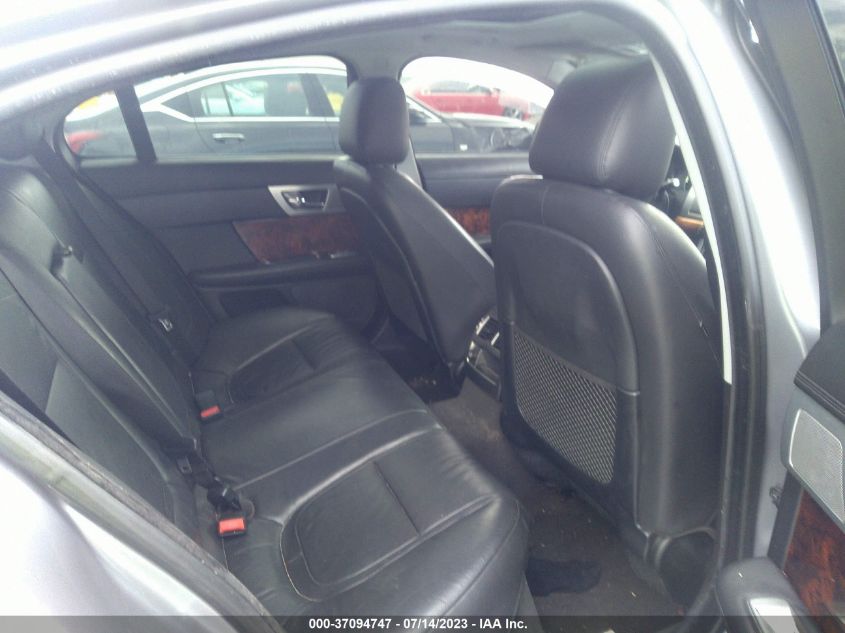 2013 JAGUAR XF V6 AWD - SAJWJ0EF0D8U08480