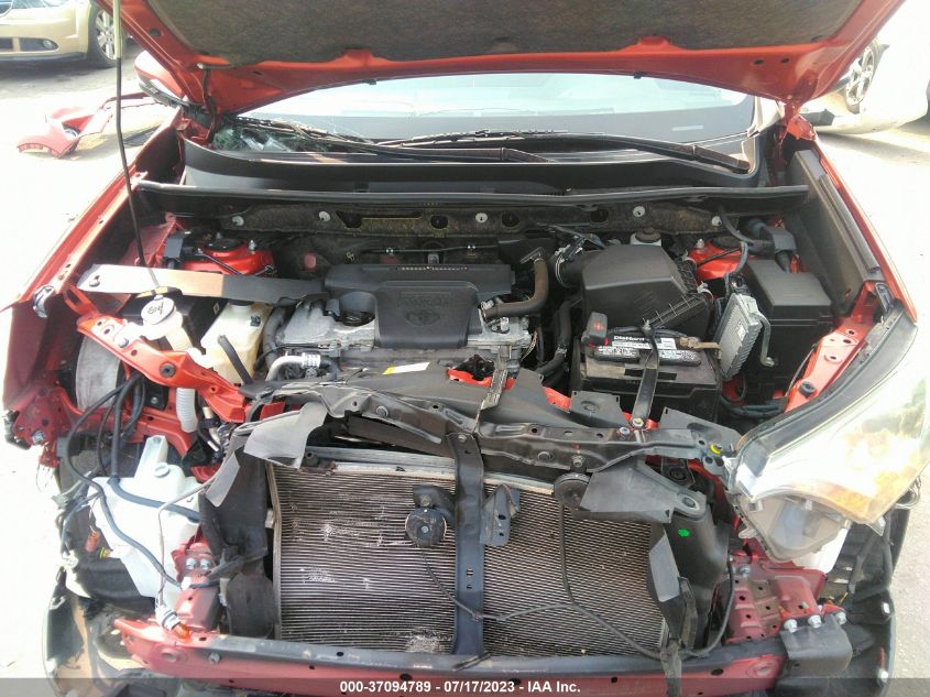 2016 TOYOTA RAV4 XLE - JTMRFREV5GJ059239