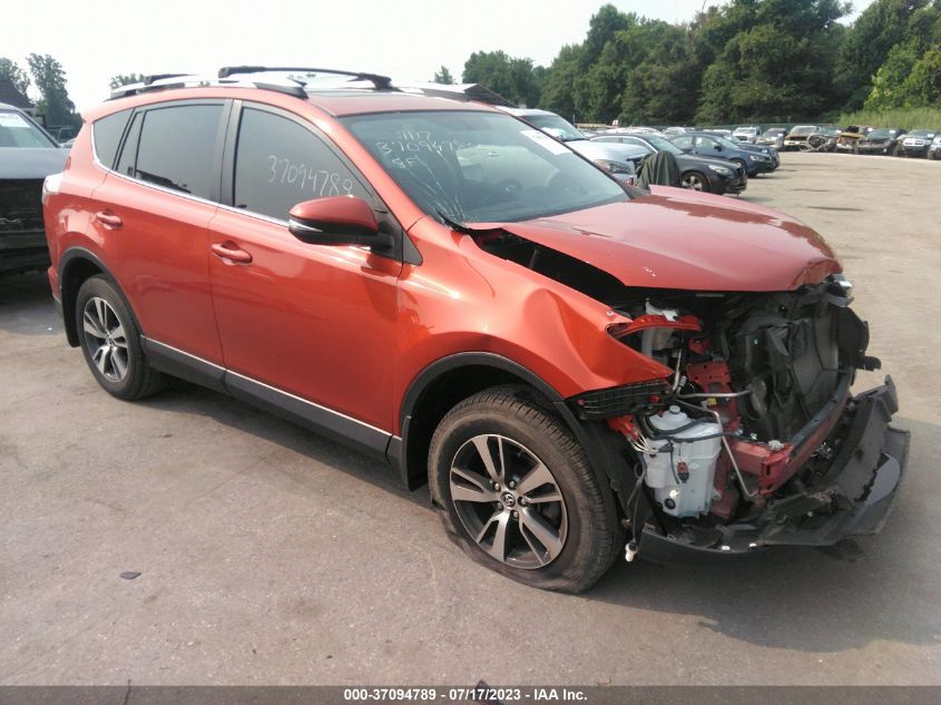 2016 TOYOTA RAV4 XLE - JTMRFREV5GJ059239