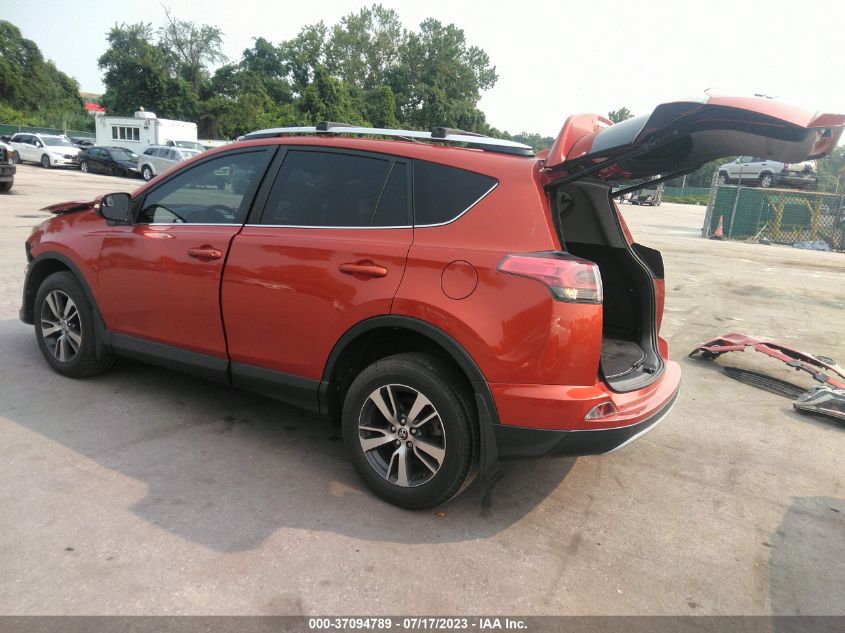 2016 TOYOTA RAV4 XLE - JTMRFREV5GJ059239