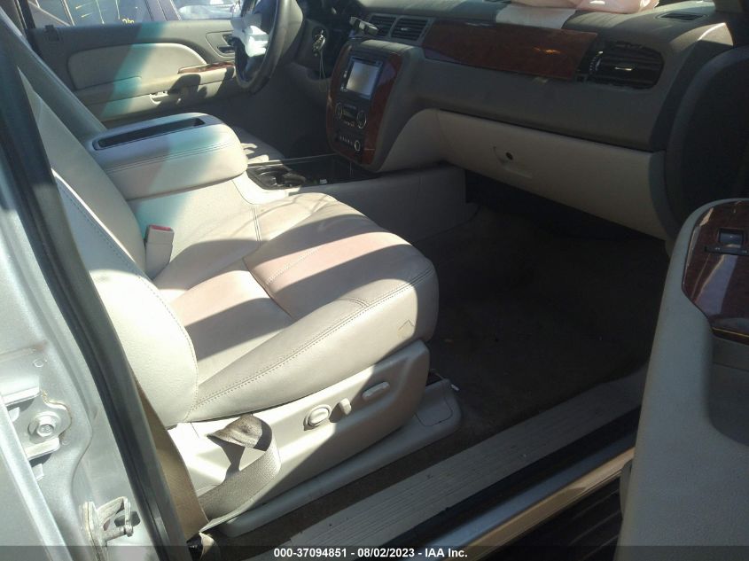 2013 CHEVROLET TAHOE K1500 LT - 1GNSKBE05DR110221