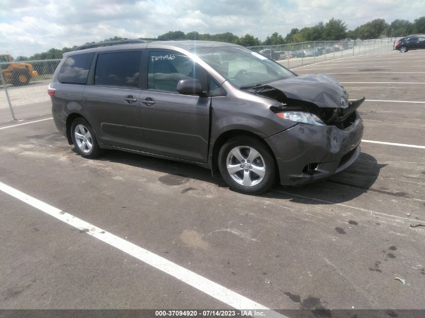 2017 TOYOTA SIENNA LE - 5TDKZ3DC7HS829595