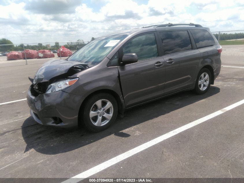 2017 TOYOTA SIENNA LE - 5TDKZ3DC7HS829595