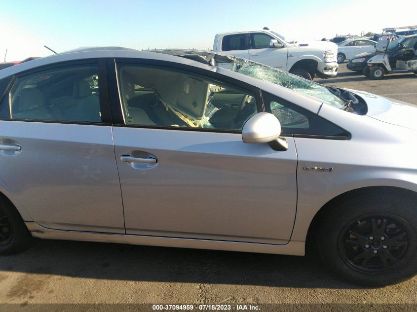 2015 TOYOTA PRIUS FOUR - JTDKN3DU6F0435610