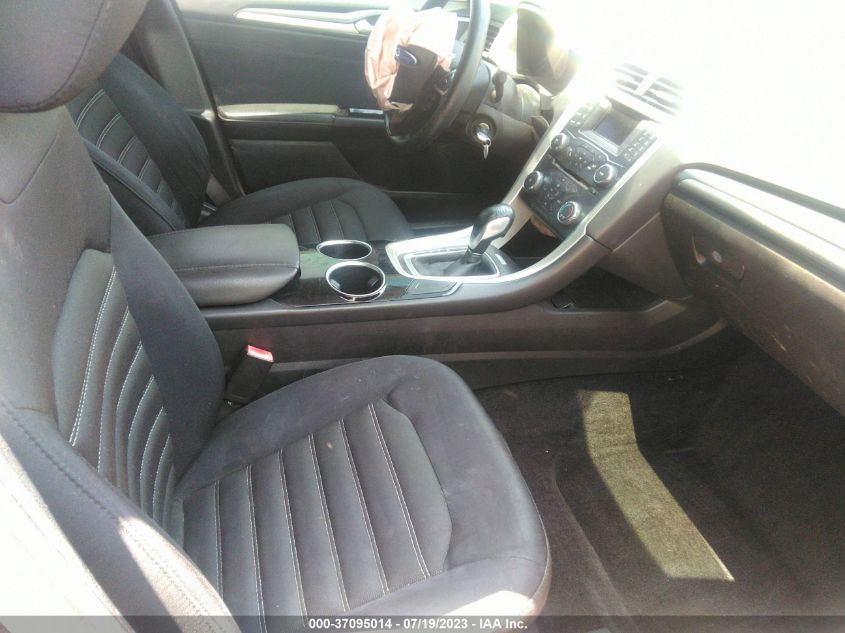2013 FORD FUSION S 3FA6POH73DR311036
