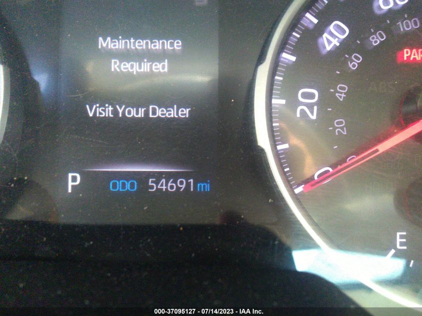 2019 TOYOTA RAV4 XLE PREMIUM - JTMA1RFV6KD518781