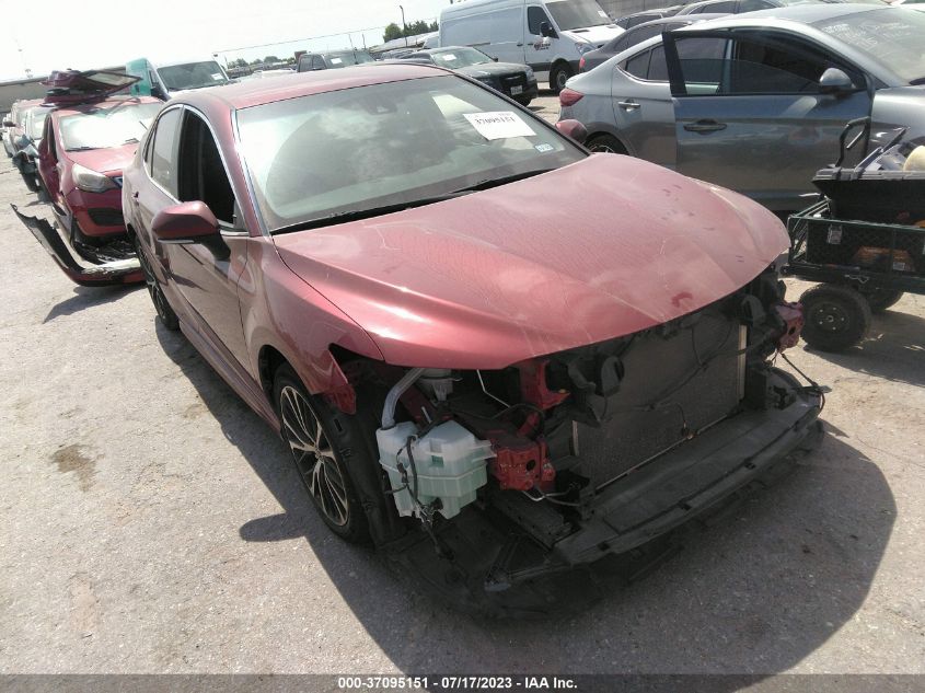 2018 TOYOTA CAMRY LE/SE/XLE/L - 4T1B11HK3JU526940